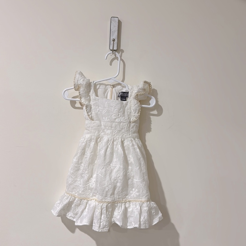 • Elestory • Girls Flutter Sleeve Floral Embroidered Dress White / Cream 12-18